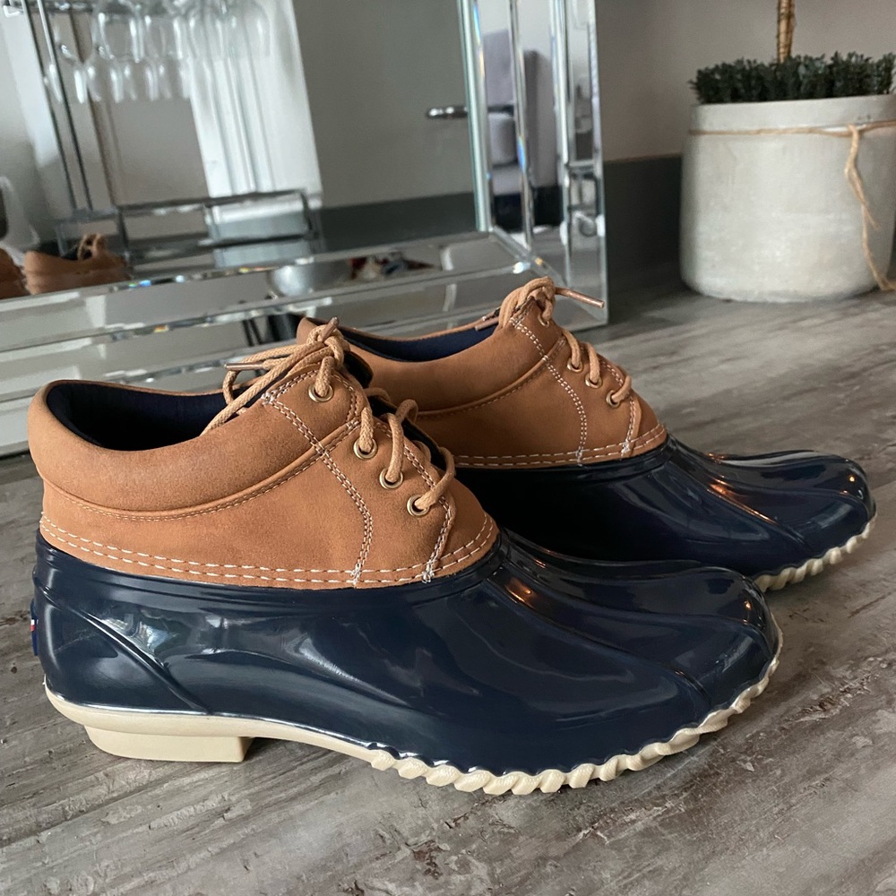 Ankle rain boots